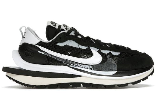 Nike Vaporwaffle Sacai Black White - Volt Kickz
