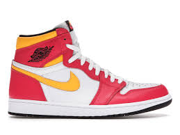 Jordan 1 Retro High OG Light Fusion Red - Volt Kickz