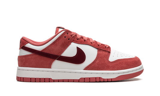 Nike Dunk Low Valentine's Day (2024) - Volt Kickz