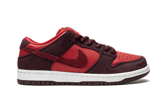 Nike SB Dunk Low Cherry - Volt Kickz